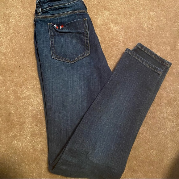 2 pair Tommy Hilfiger Jeans - Picture 5 of 11